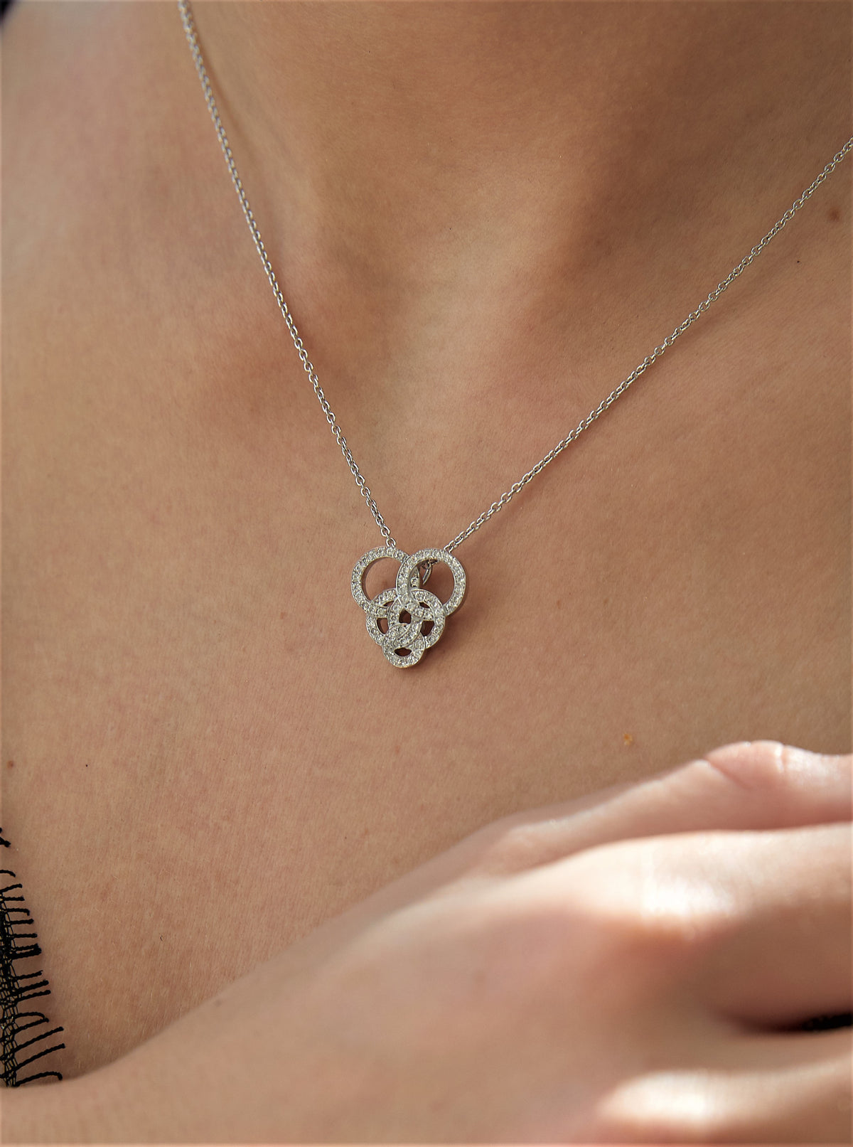 Special Diamonds Heart Pendant