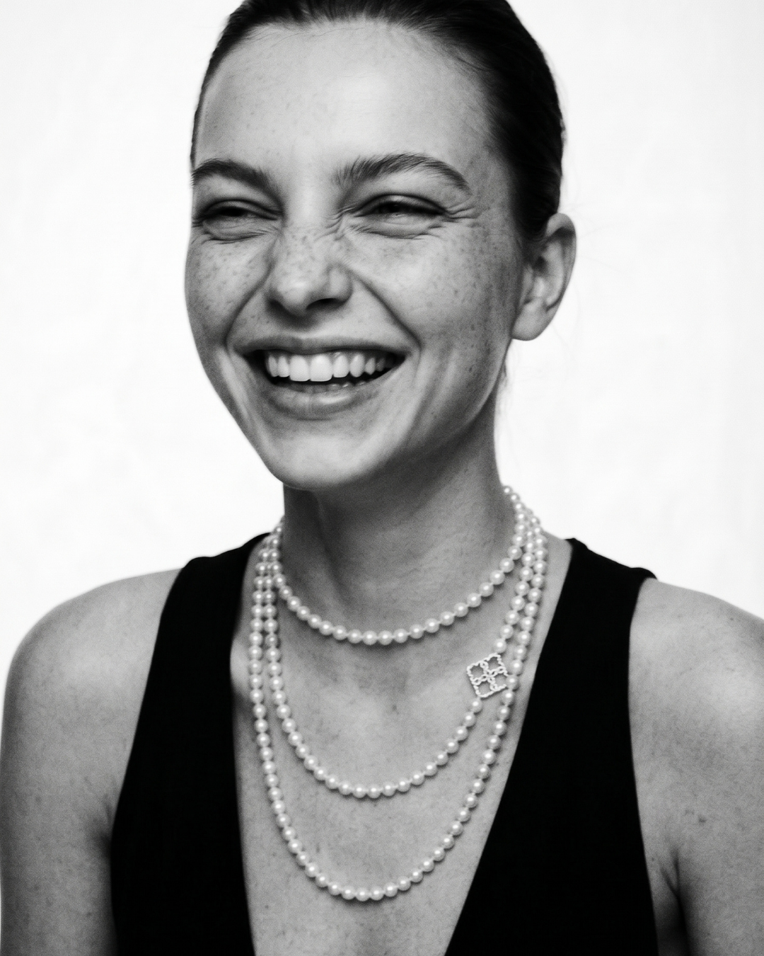 Pearls and Diamonds Lace Necklace