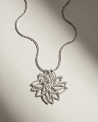 Round Diamonds Leaf Pendant