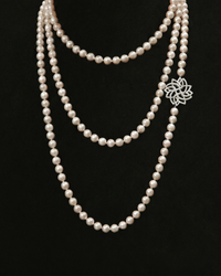 Pearls and Diamond Leaf Necklace